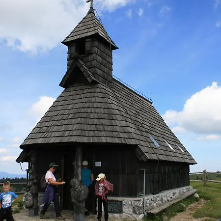 Pehta Velika Planina 샬레